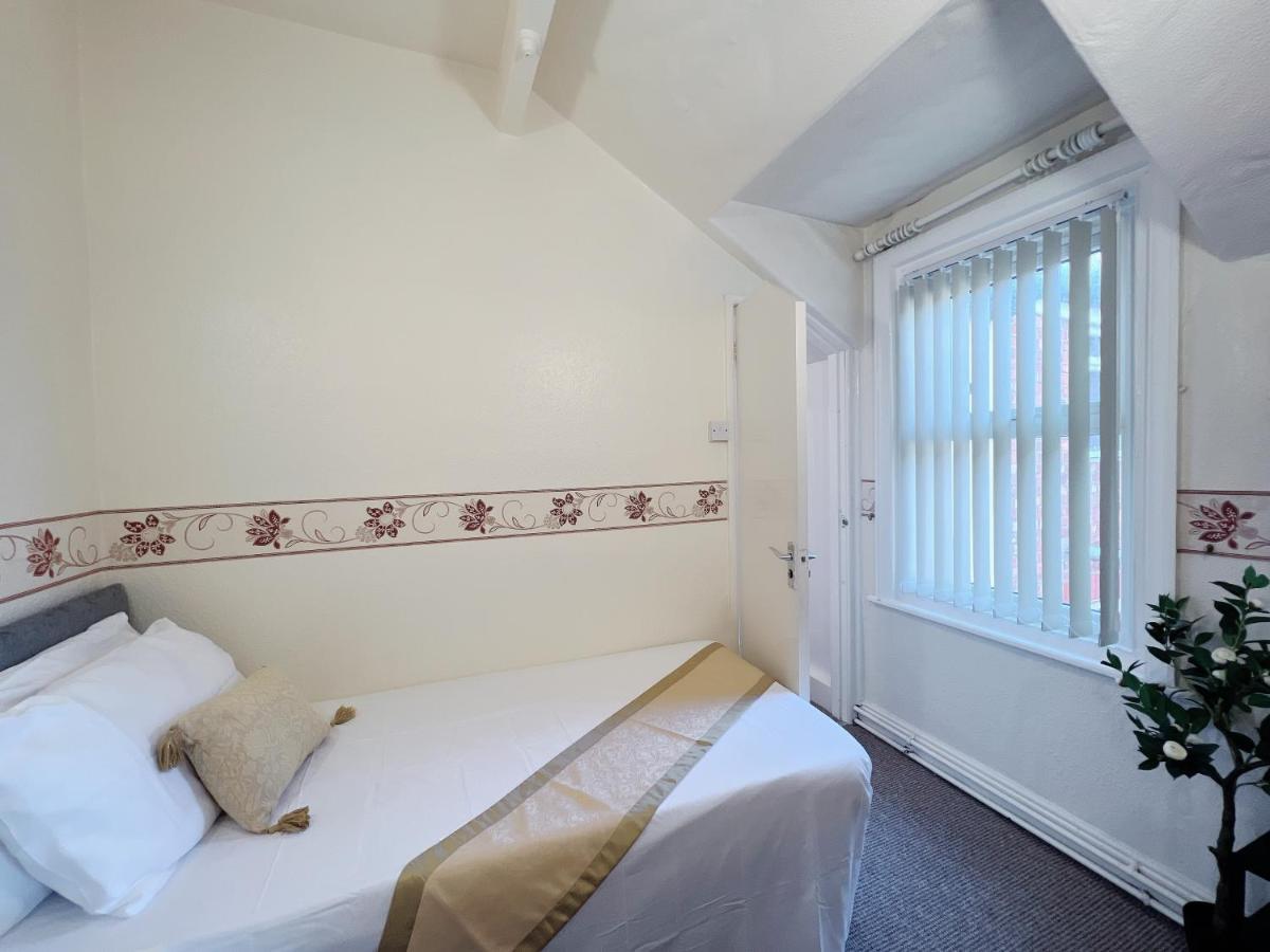 Lily Hotel Blackpool Luaran gambar